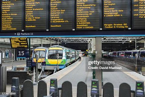 Edinburgh (Waverley) Railway Station Photos and Premium High Res ...