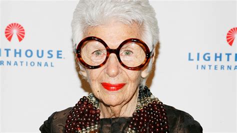 Saiba Quem Foi Iris Apfel ícone Fashion Que Morreu Aos 102 Anos