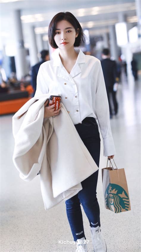 「Asian/Kpop Fashion and MakeUp