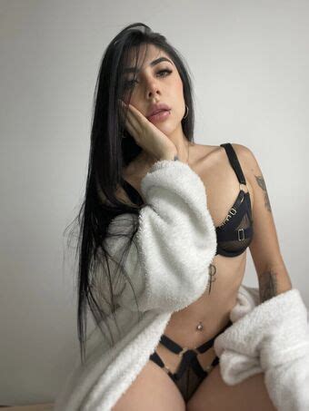 Angie Garcia Angig24 Ifbbangiegarcia Nude Leaks OnlyFans Leaked