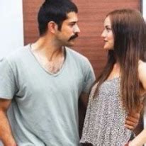 Uyu Uyu Uyan Yarim Song Lyrics And Music By Fahriye Evcen Arranged By