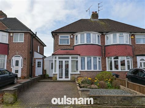 3 Bed Semi Detached House For Sale In Kingshurst Road Northfield