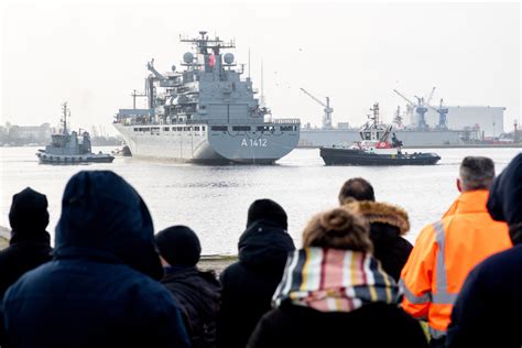 Deutsches Kriegsschiff Frankfurt Am Main Kehrt Nach Nato Einsatz In