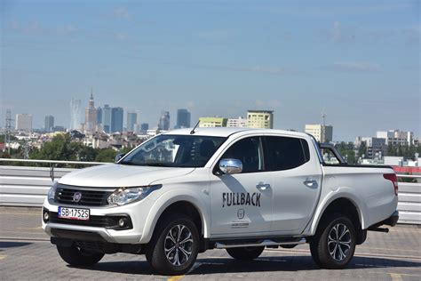 Żarówki Fiat Fullback Pickup 20162020 jakie potrzebne do wymiany