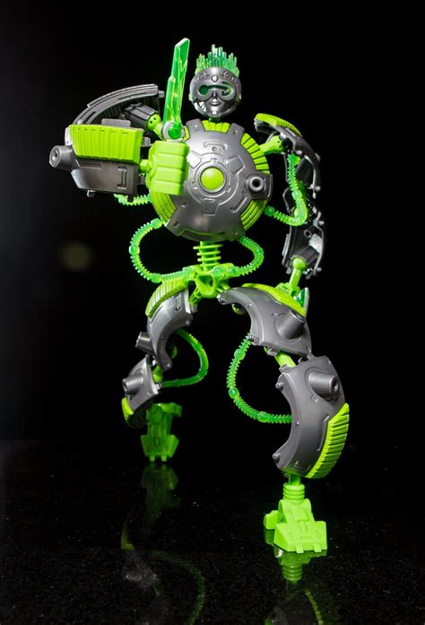 Review Introducing Gigabots By Blip Toys