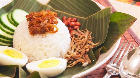 Spice Up Your Sex Life With Nasi Lemak Flavoured Condoms