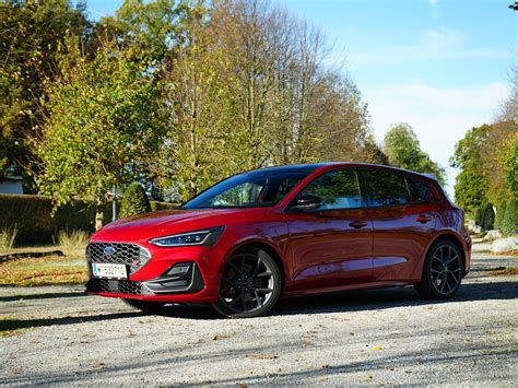 Ford Focus St X Testbericht Autoguru At