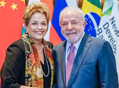 Lula Chama De Fascista Mulher Que Questionou Dilma Por Primeira Classe