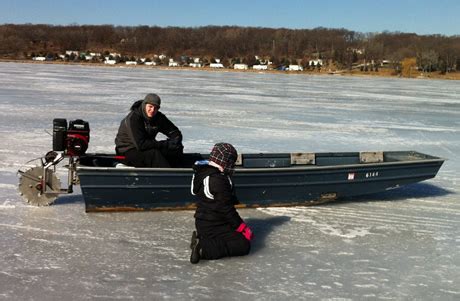 Crappie.com - Ice Boating/Fishing or "only in Wisconsin"