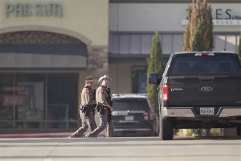 Suspect In Texas Mall Shooting Identified As 33 Year Old Man