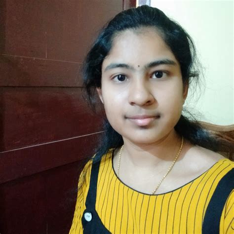 Gayathri R Medium