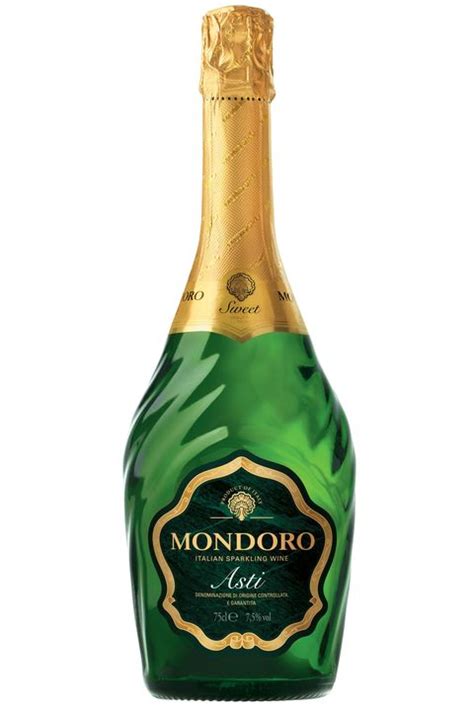 7 Best Moscato Wines for 2022 - Moscato Wine Brands