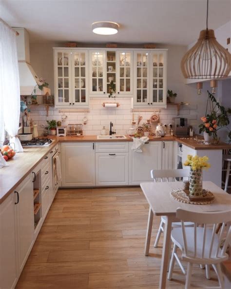 20+ Farmhouse Kitchen Ideas to Inspire Your Home Makeover - Decor Dojo