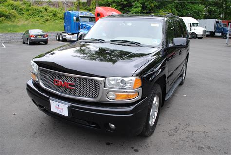 2003 Gmc Denali Truck