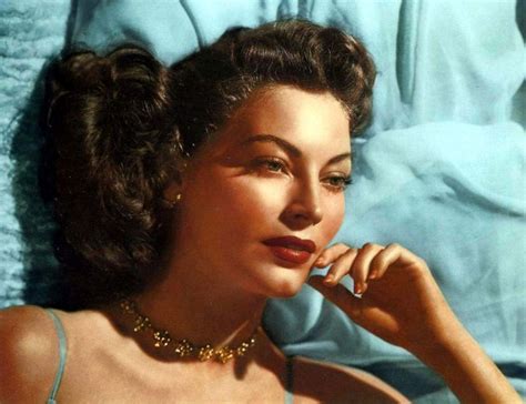 45 Stunning Photos That Defined Fashion Styles Of Ava Gardner In The