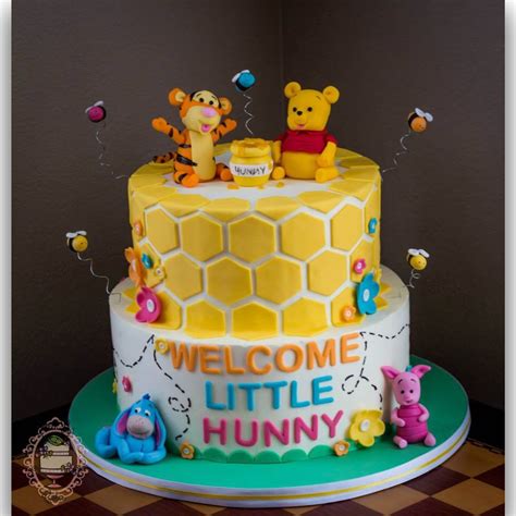 Winnie Pooh Baby Shower Cake