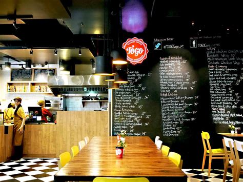 Peringkat 1 Restoran Tempat Makan Burger Enak Di World Trade Center