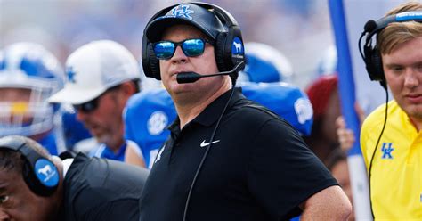 Mark Stoops Reveals What Kentucky Must Do In Fourth Quarter To Stifle