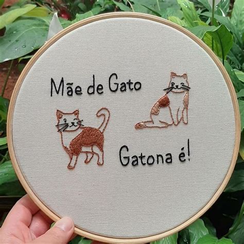 Bastidor tema gato Inspiração de bordado Desenhos bordados à mão