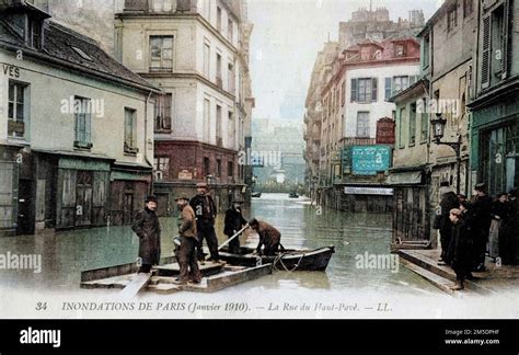 Flood In Paris 1910 Inondations De Paris En Janvier 1910 Crue De La