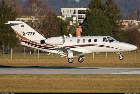 D ITIP Star Wings Dortmund Cessna 525 CitationJet CJ1 Photo by Jürgen