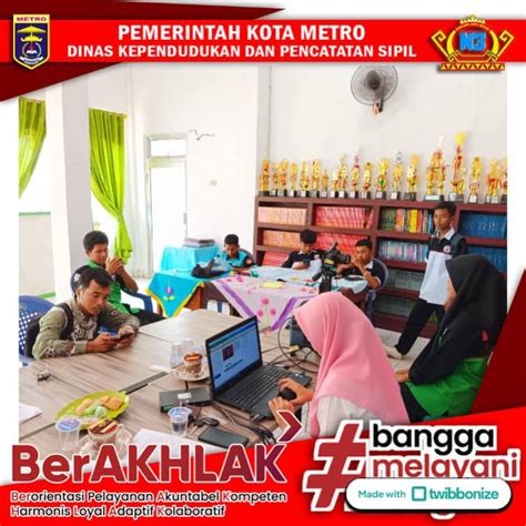 PEREKAMAN KTP EL KELILING DAN AKTIVASI IKD KE SMK KARTIKATAMA KOTA METRO