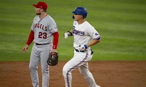 Los Angeles Angels at Texas Rangers odds, picks and predictions