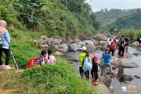 Tips Trekking Sentul Untuk Kelompok Petualangan Yang Menyenangkan Dan