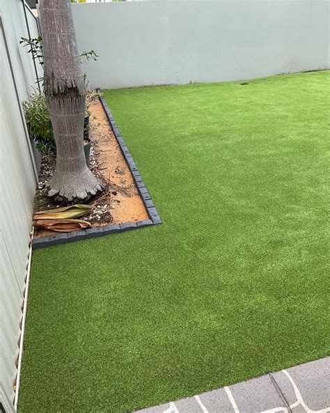 The Difference Between Synthetic Turf Vs Artificial Grass