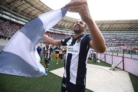 Hernán Barcos Con el título le devolvimos la dignidad a Alianza Lima