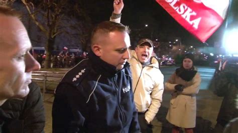 Walka policji z wolnością słowa Incydent w trakcie Marszu