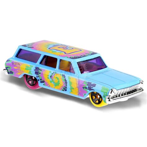 Hot Wheels 64 Chevy Nova Wagon FYC28 em Promoção na Americanas