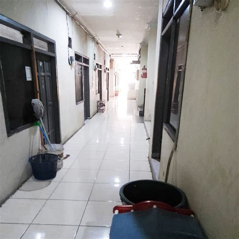 Kost Dekat BINUS Universitas Esa Unggul Mall Taman Anggrek Plaza