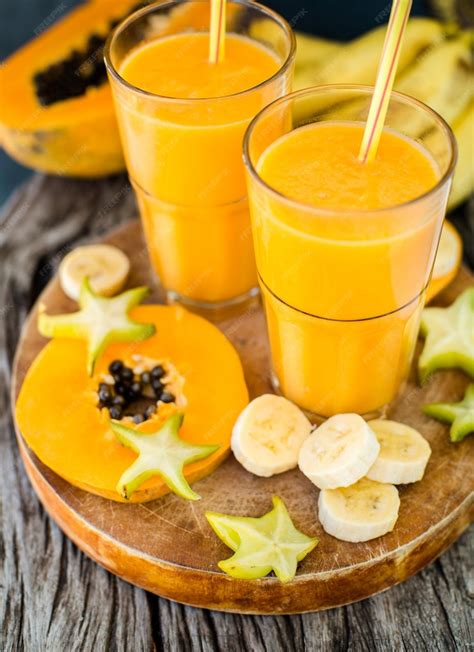 Free Photo Tropical Smoothie With Papaya And Banana