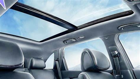 Mahindra Xuv300 To Get Panoramic Sunroof First In Segment