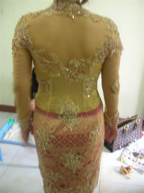 Contoh Baju Kebaya Brokat Payet Gaun Pesta Desain Baju Pesta Kebaya Modern Dan Gaun