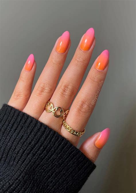 25 Orange Nails That Are Perfect For A Tropical Vibe In 2024 Nail Colors Orange Ombre Nails