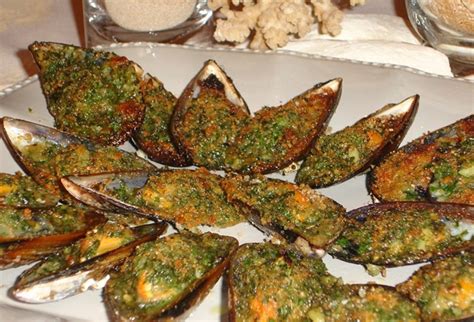 Moules dEspagne Farcies et Gratinées