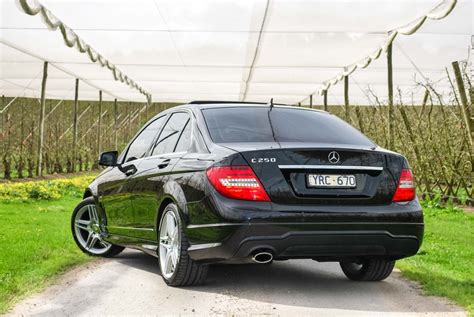 2011 Mercedes C250 Avantgarde Black AMG Sports pack - Find Me Cars