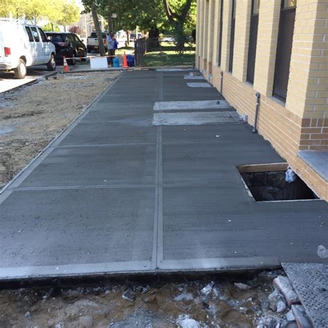 Professional Sidewalk Concrete Repair Installation Contractors Queens