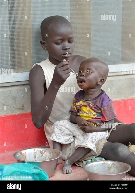 Malnourished Children South Sudan Hi Res Stock Photography And Images