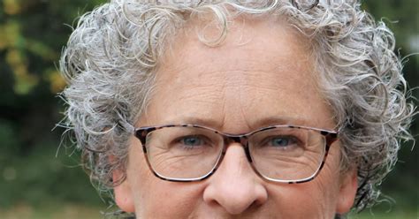 Vijaya Bodach A Master Class By Joyce Moyer Hostetter