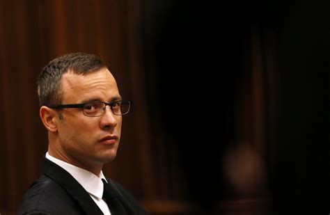 Afrique Du Sud Pistorius En Pleurs Sexcuse Pour Le Meurtre De Sa