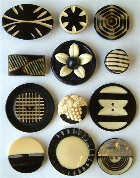 12 Vintage Art Deco Black Ivory Coloured Celluloid Buttons Vintage