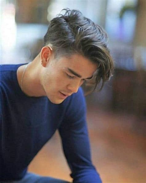 25 Coolest Straight Hairstyles For Men To Try In 2025