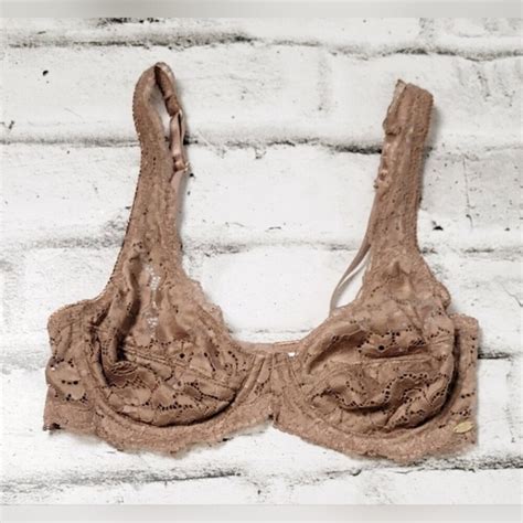 Jessica Simpson Lace Nude Wired Bra Gem
