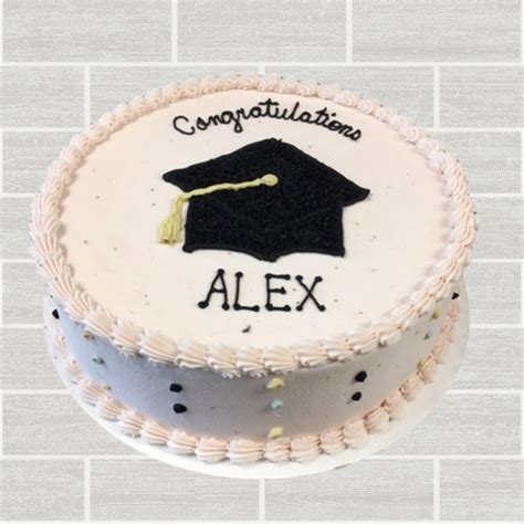 Graduation Cap Cake