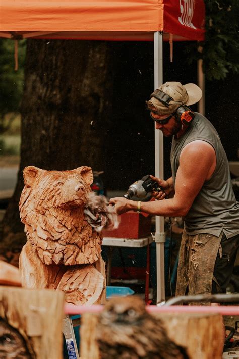 Hope Chainsaw Carving Event August