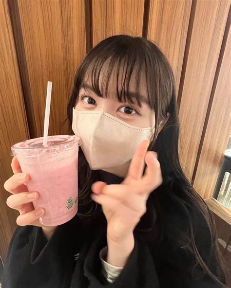 佐藤菜月海さんのインスタグラム写真 佐藤菜月海instagram「 いちごみるく🍓 ニコラニコモnicolaニコラ4月号発売