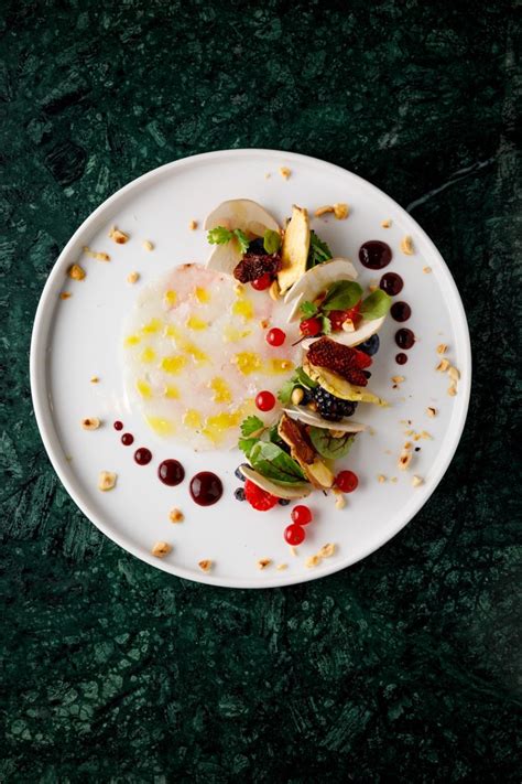 Carpaccio Di Scampi Porcini Frutti Di Bosco Lime E Nocciole Il